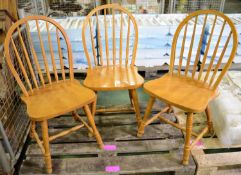 3x Spindle Back Wooden Kitchen Chairs.