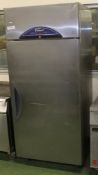 Williams HS 1SA R1 1 Door Upright Fridge 880H x 700W x 1960Hmm