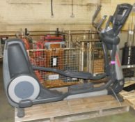 Life fitness 95X Cross Trainer