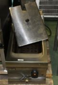 Lincat DF33 single tank fryer. 13A plug