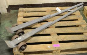 2x Machine Levers/Shifters 1680mm long.