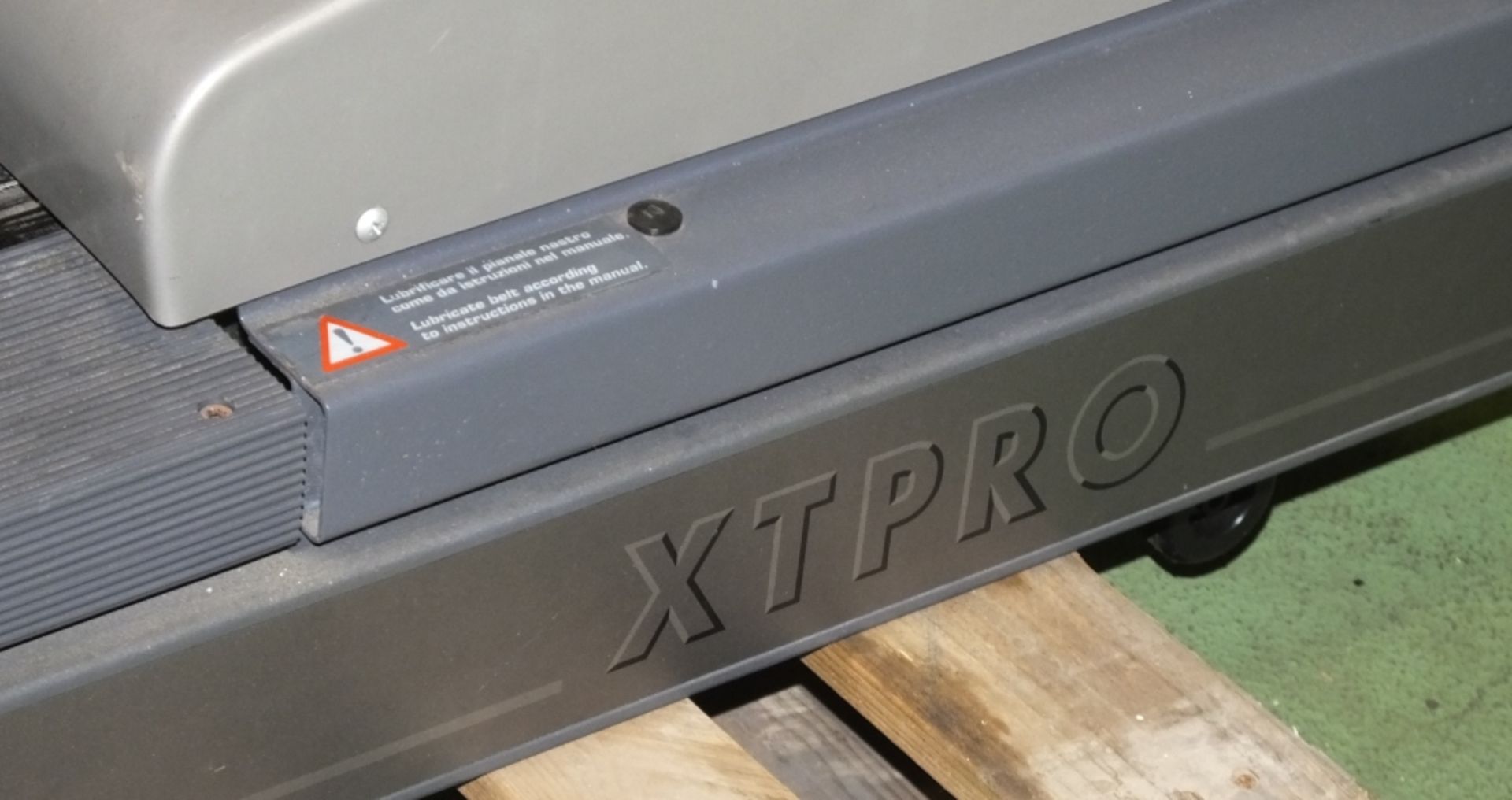 TechnoGym XT Pro 600 Treadmill - Image 3 of 4