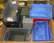 Plastic storage trays