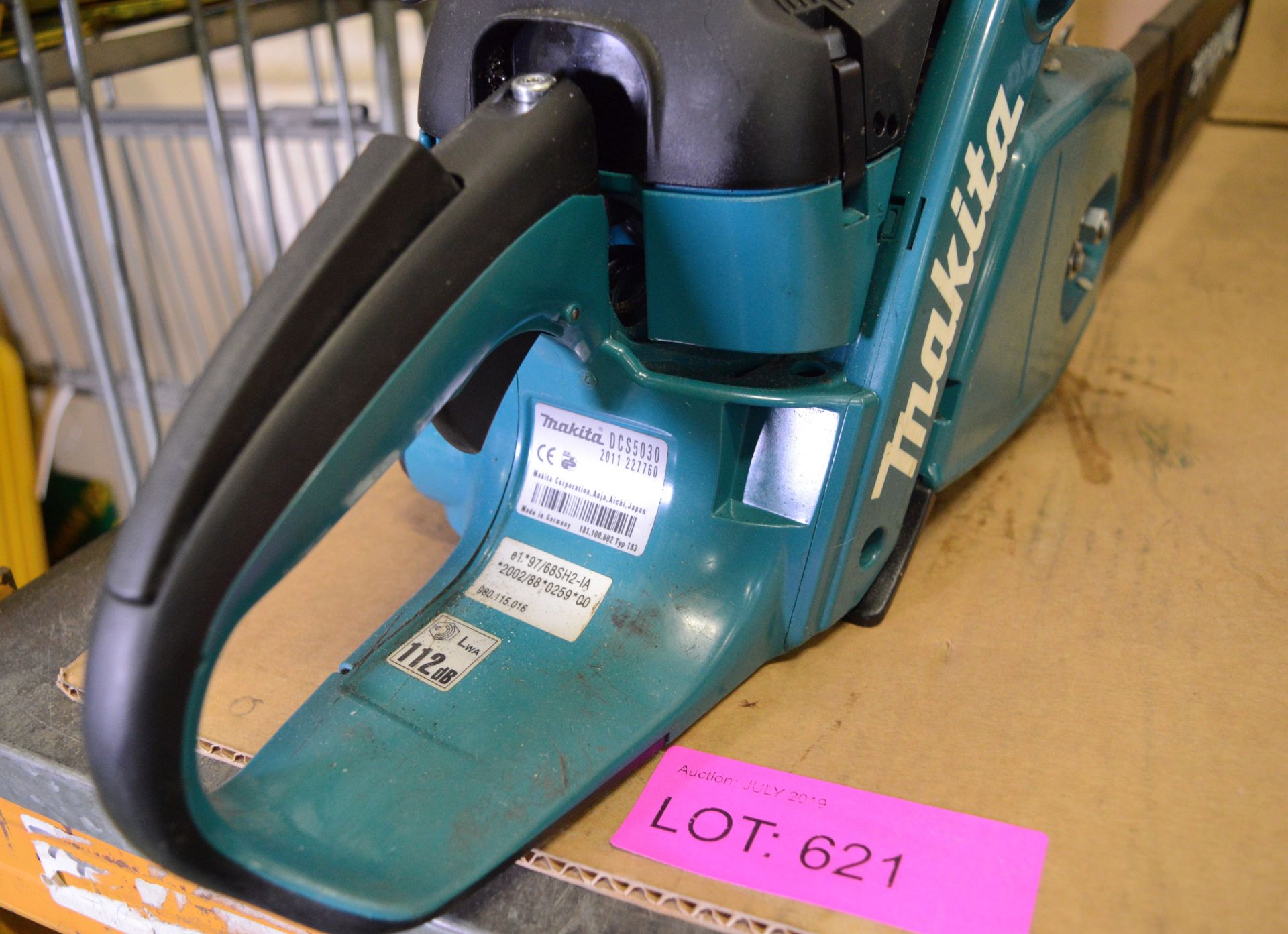 Makita DCS5030 Chainsaw. - Image 2 of 3