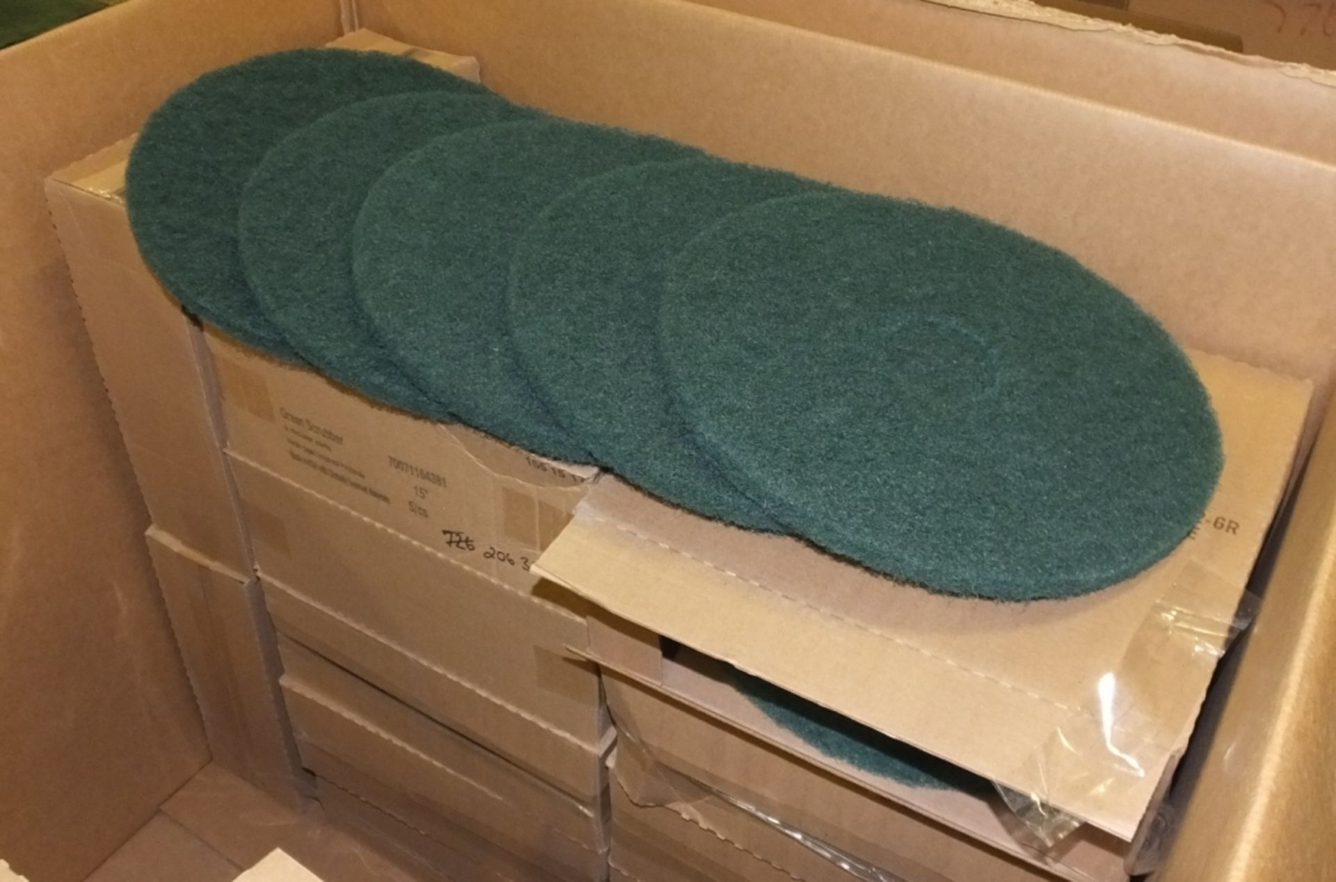 15" Green Scrubber Pads - 5per Box - 24 boxes - Image 2 of 4