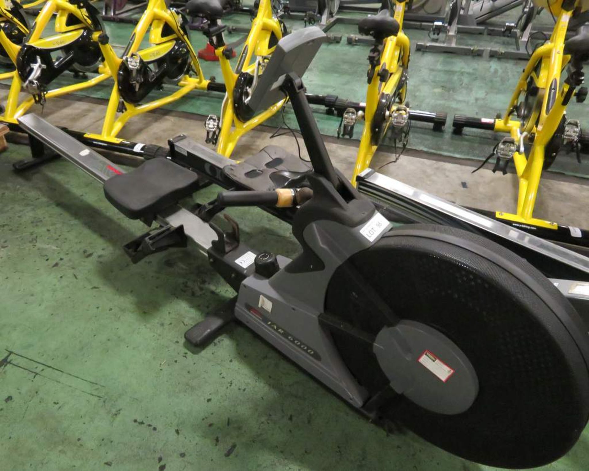 Johnson JAR 6000 Rowing Machine, Complete With Digital Display Console. - Image 2 of 7