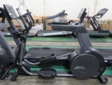 Pulse Fitness Model: 280G Cross Trainer, Digital Display Screen, Heart Rate Sensors, 230v.