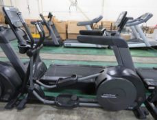 Pulse Fitness Model: 280G Cross Trainer, Digital Display Screen, Heart Rate Sensors, 230v.