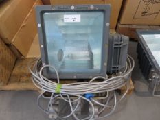 2010 CHALMIT EVOLUTION 11 400W SON/MBI EXPLOSION PROTECTED FLOODLIGHT