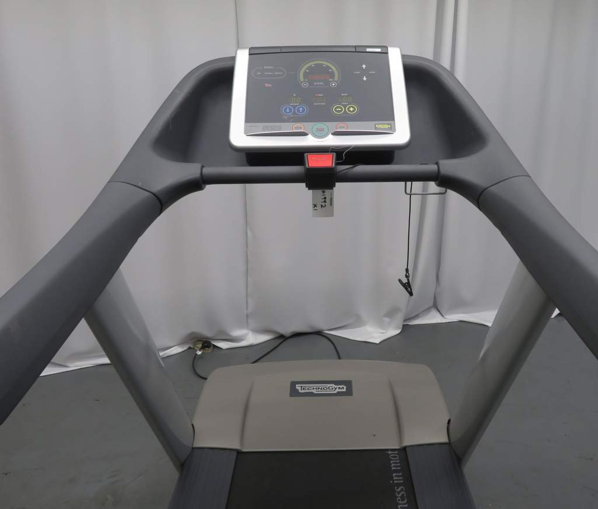 Technogym, Model: Excite Run 500, Treadmill, LED Display Console. - Image 4 of 5