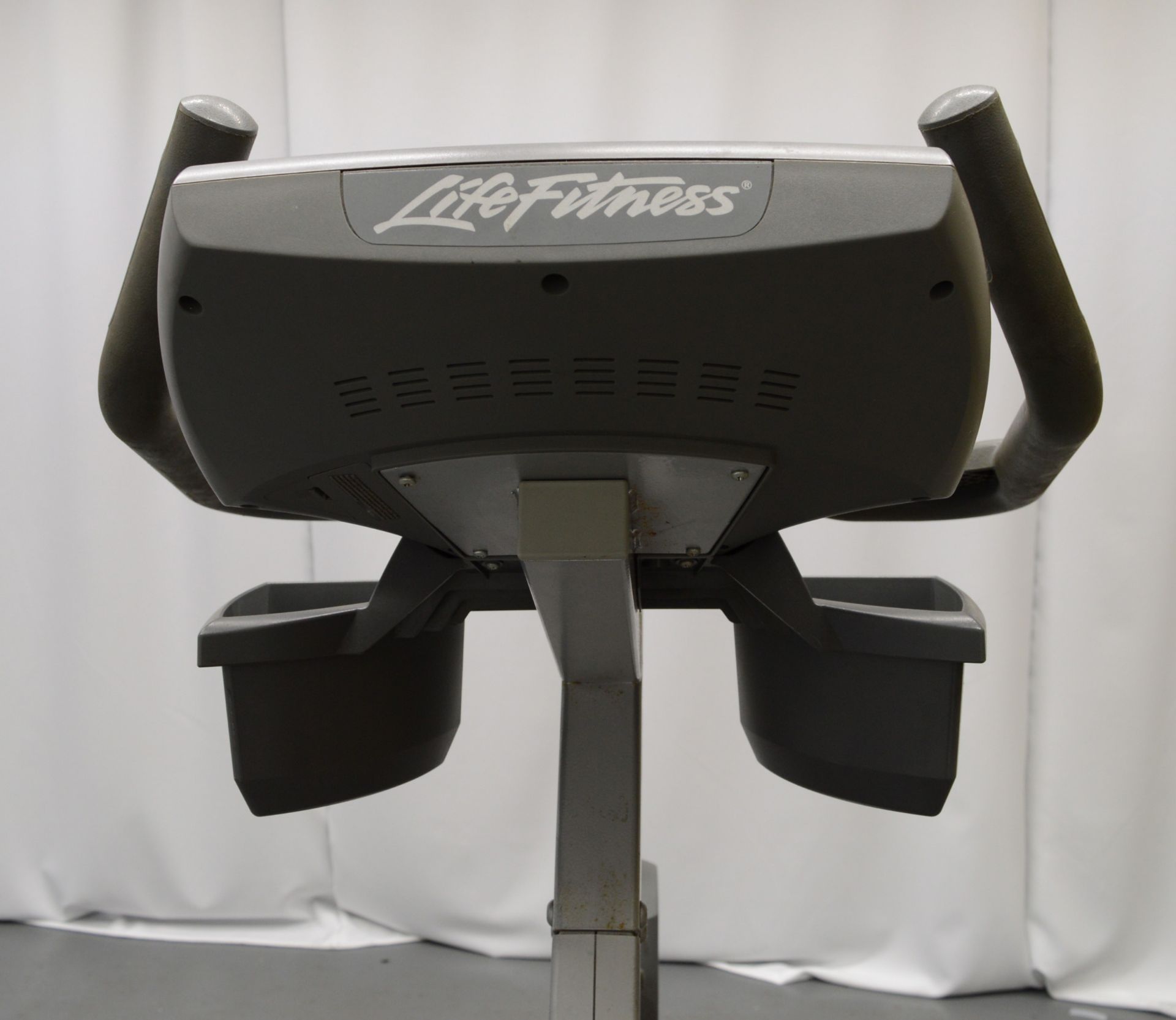 Life FItness, Model: 95Ci, Upright Exercise Bike. - Image 5 of 6