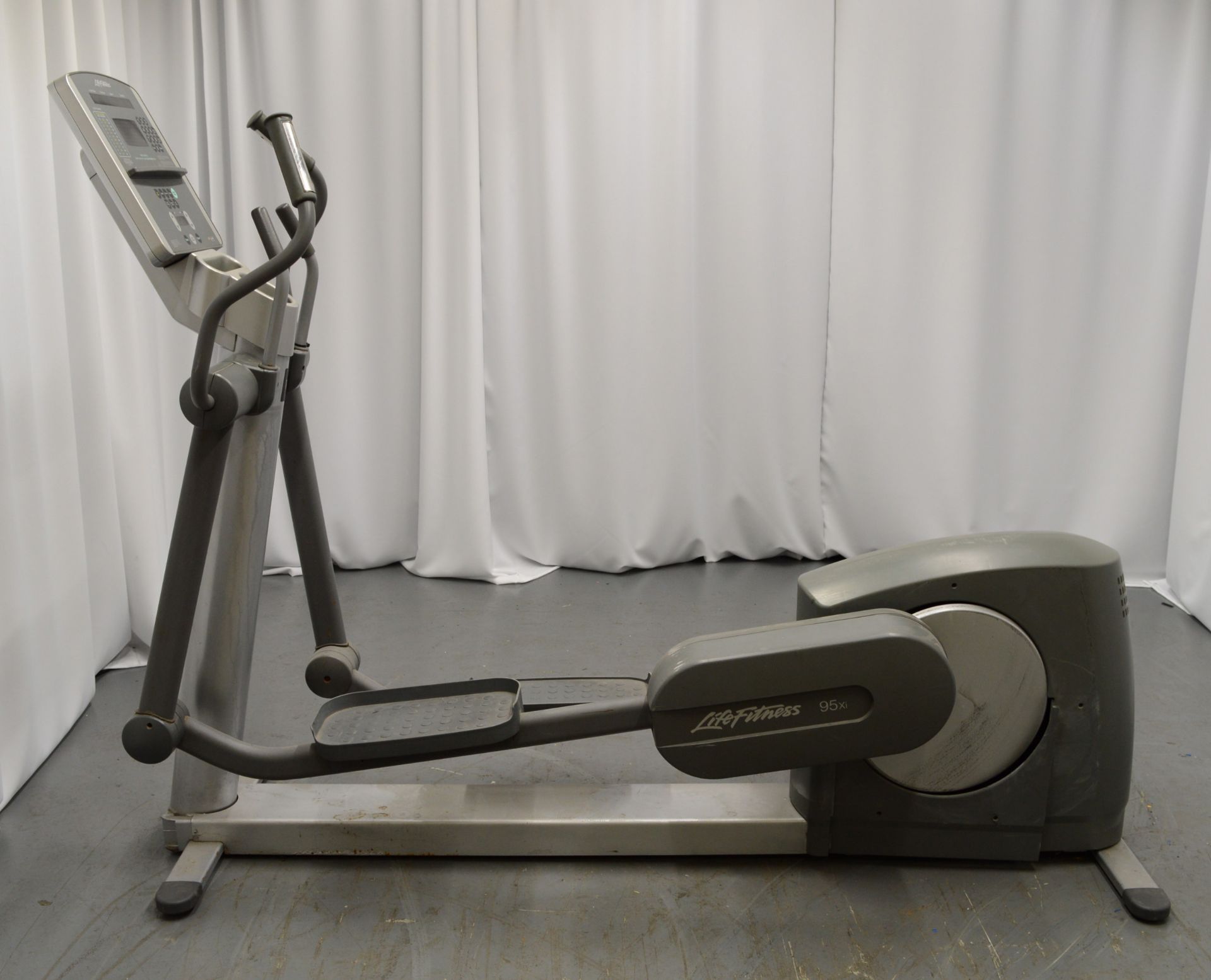 Life Fitness, Model: 95Xi, Cross Trainer.