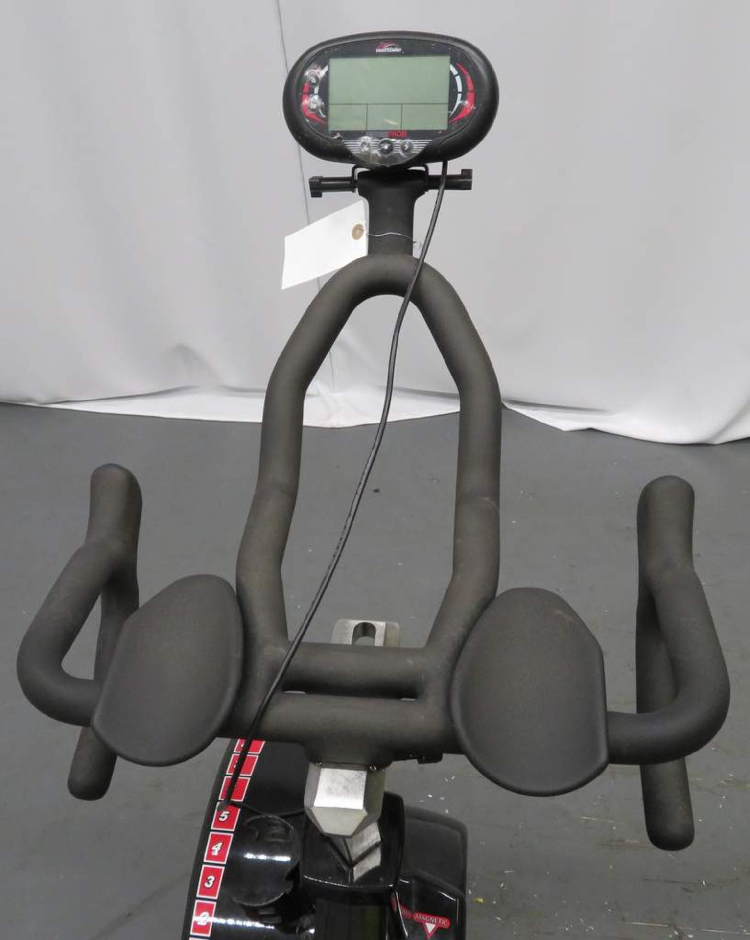 Watt Bike Class: SA Exercise Bike, Complete With Digital Console, Adjustable Seat & Handle Bars. - Image 4 of 7