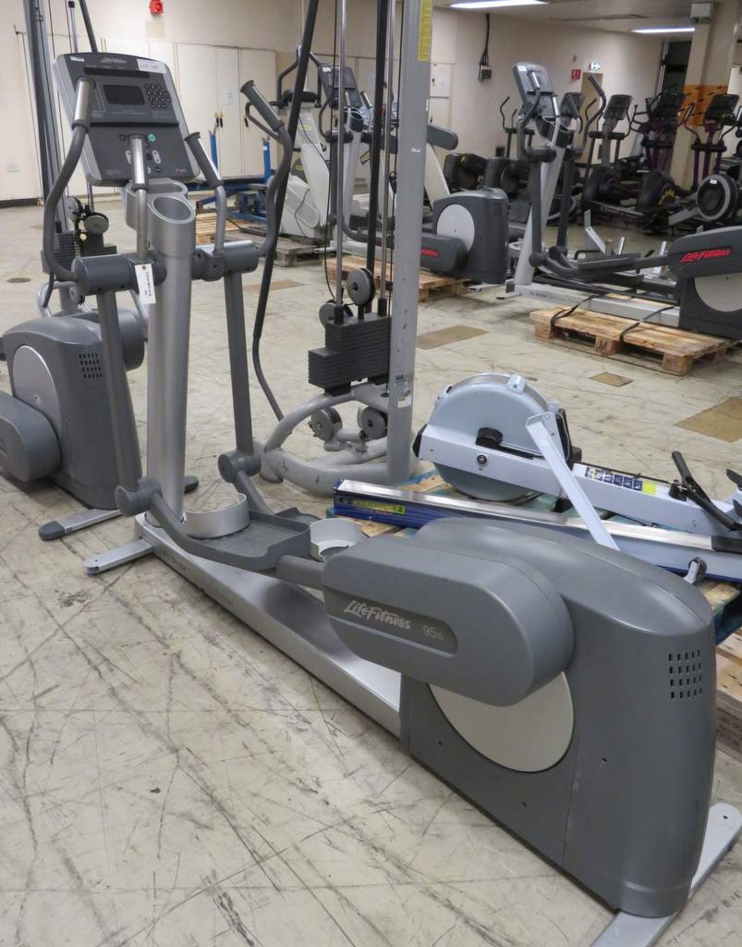 Life Fitness, Model: 95Xi Total Body Trainer, Cross Trainer. - Image 2 of 6