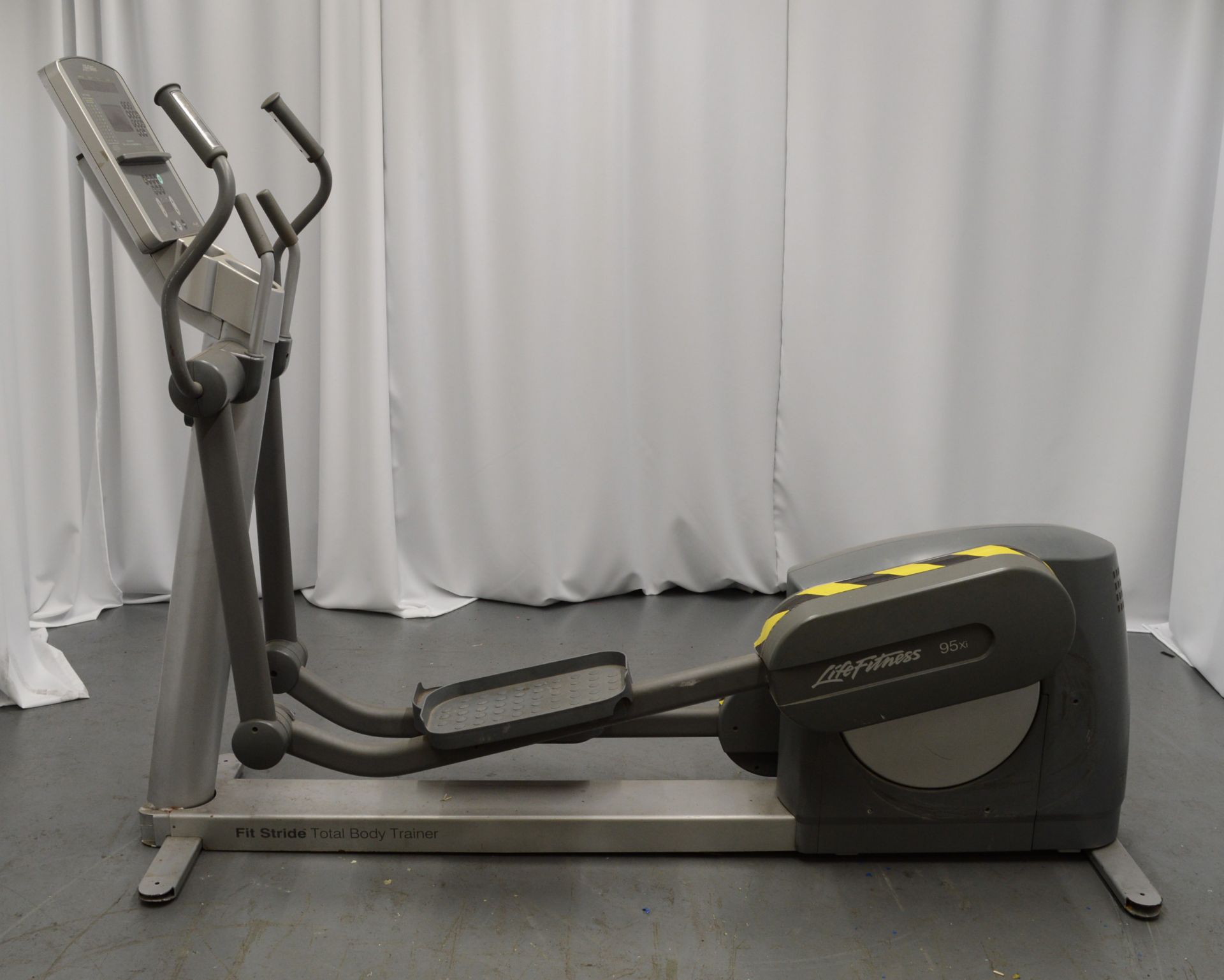 Life Fitness, Model: 95Xi, Cross Trainer.