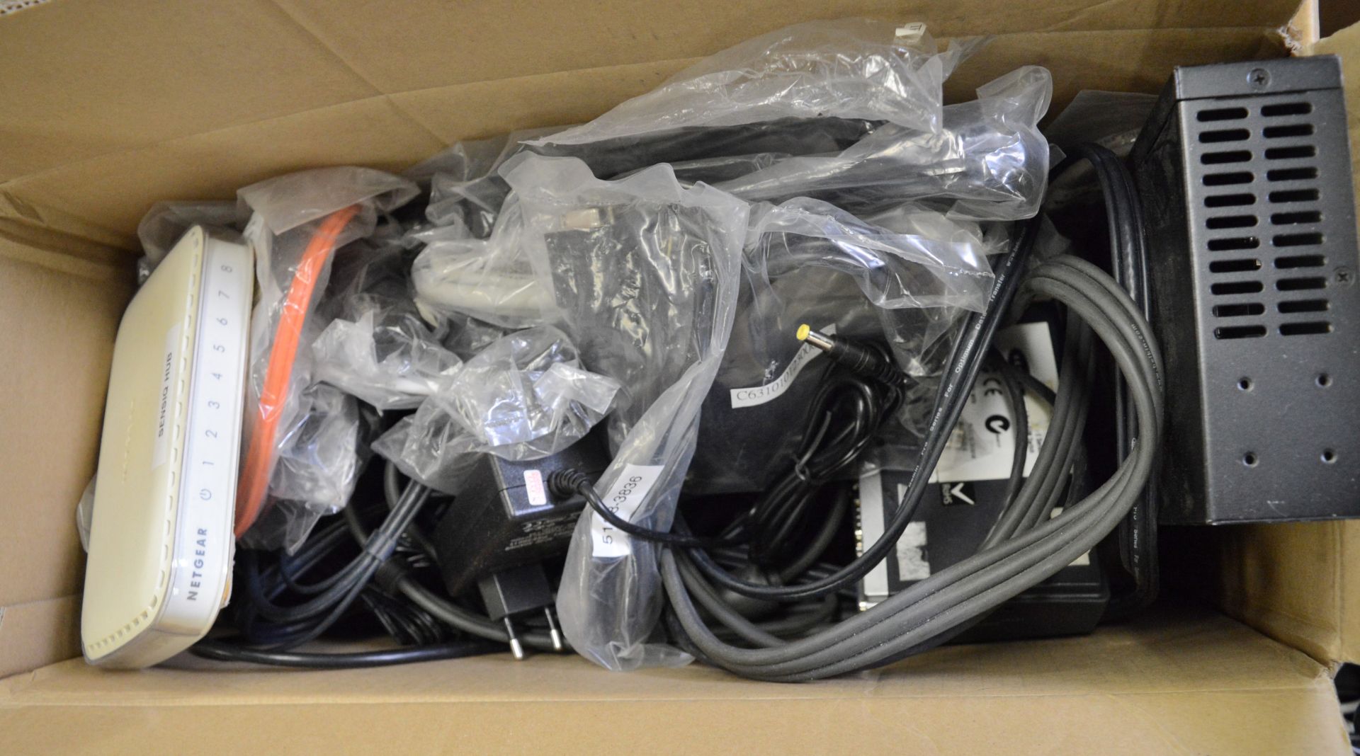 Network Cables, Power Adapters, Modems, Network Joiner boxes - Image 3 of 7
