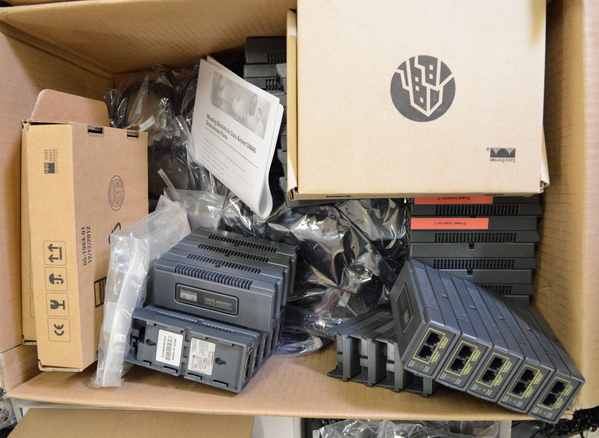 Network Cables, Power Adapters, Modems, Network Joiner boxes - Image 5 of 7