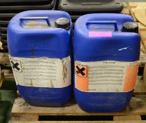 2x 25ltr Ardox 6367 - COLLECTION ONLY