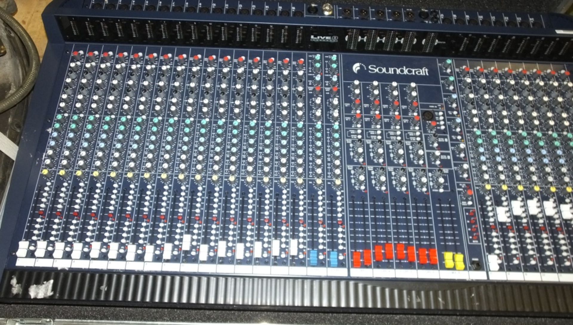 Soundcraft 8/24 Mixing Deck + Case - Image 4 of 4
