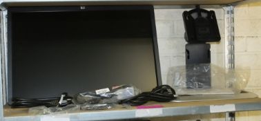 HP LP2475w LCD Monitor 24