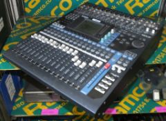 Yamaha 01Y96 Digital Mixing Console