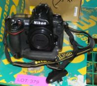 Nikon D3x Camera Body - no battery