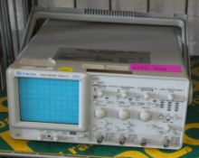 GW Instek GOS-6112 Oscilloscope 100MHz