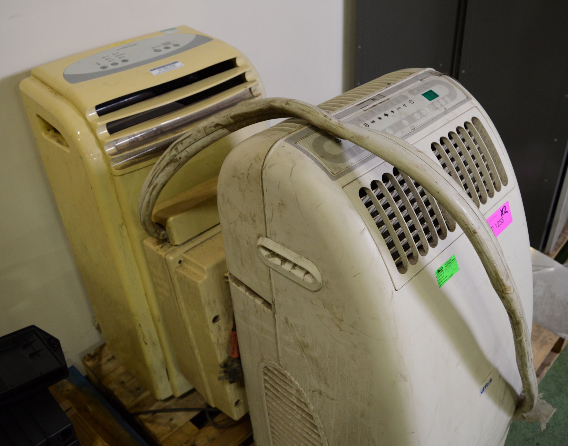 2x Portable Air Conditioning Units. - Image 2 of 4