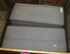 8x Bench Cushions