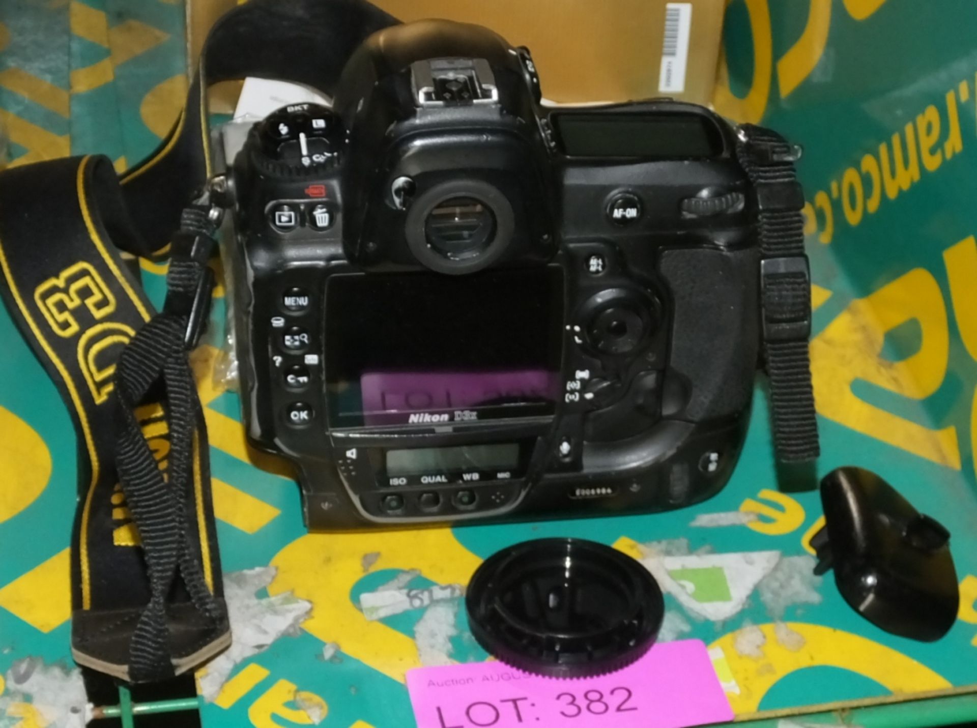 Nikon D3x Camera Body - no battery - Image 2 of 2