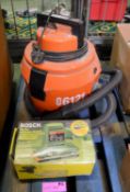 Bosch PSS 230 Sander & Vax 6121 Vacuum Cleaner.