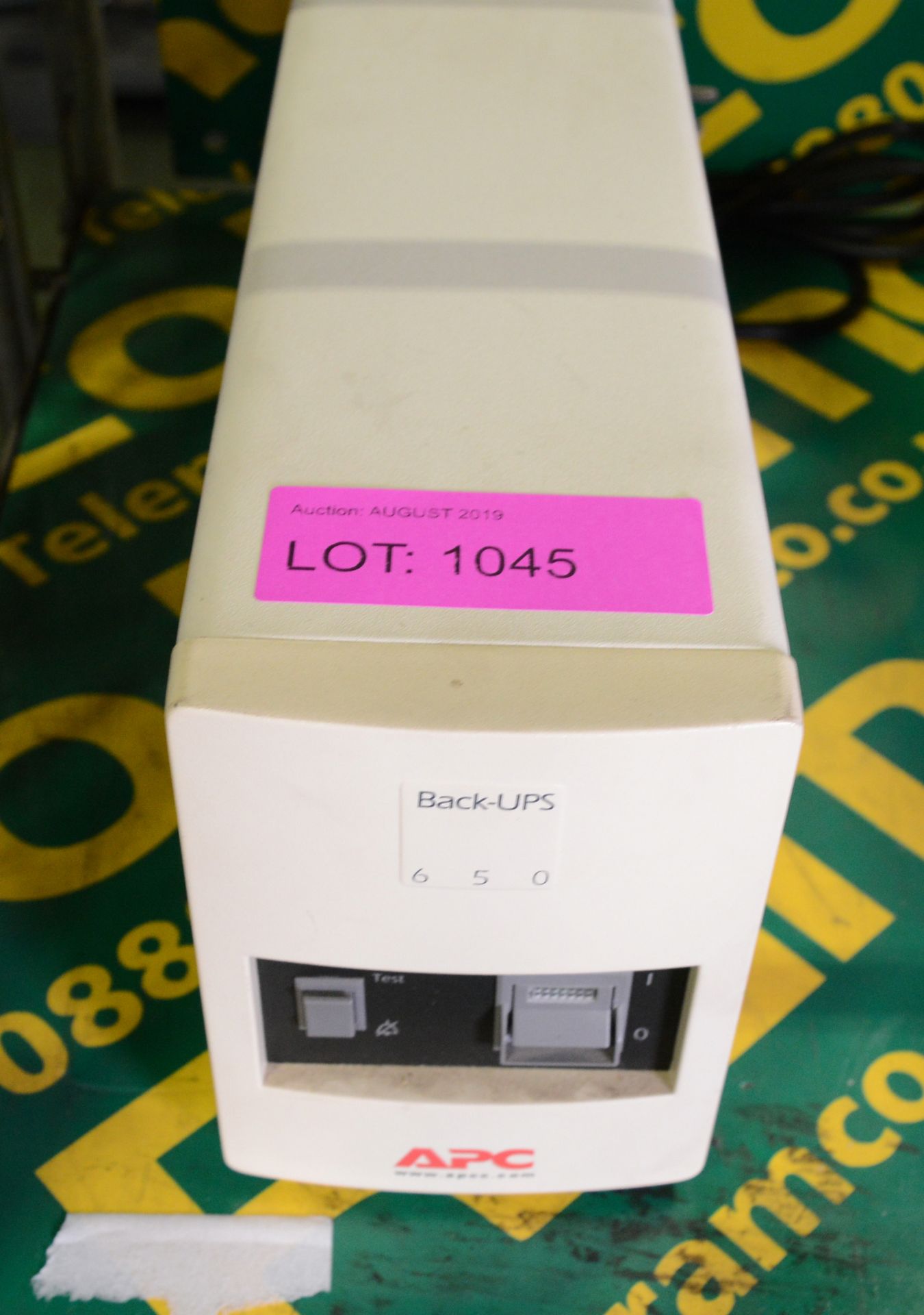 APC 650 UPS PB0516291885 110V.