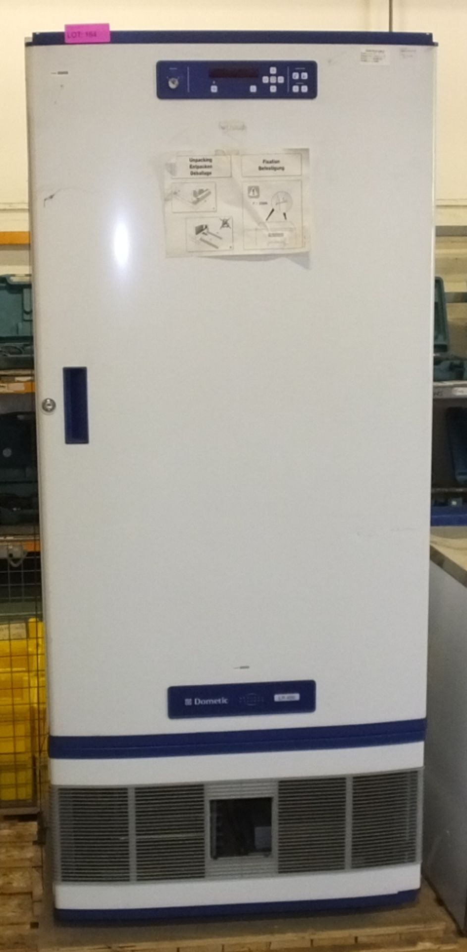 Dometic LR400 Refrigerator Laboratory L850 x W800 x H1920mm