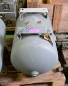 Welded Air Pressure Tank 104 ltr 14 bar.