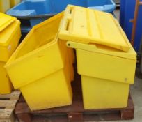 2x Grit Boxes Yellow