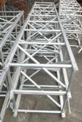 2x T2 - 750mm x 450mm Truss Sections - 4M