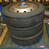 3x Michelin 275/70R 22.5 Tyre + Rims