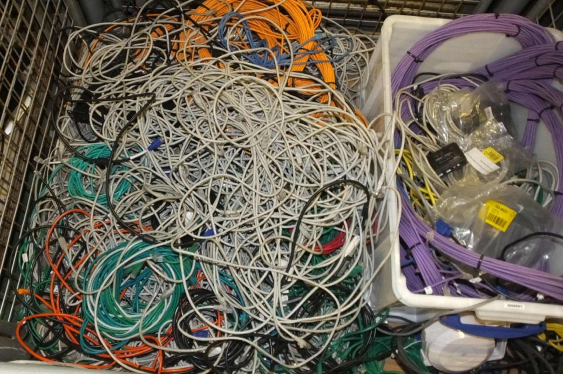 Assorted IT Cables - Image 3 of 3