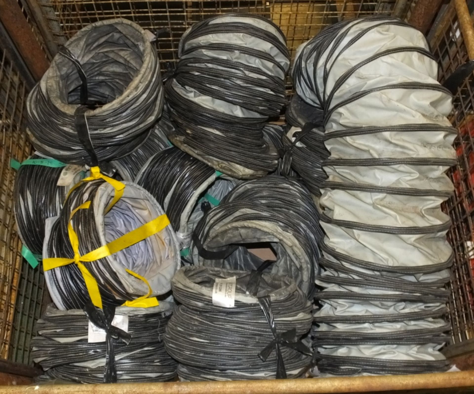 14 Fume Extraction Hoses