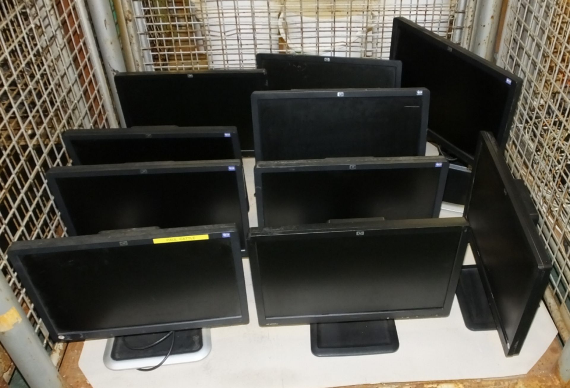 10x HP PC monitors