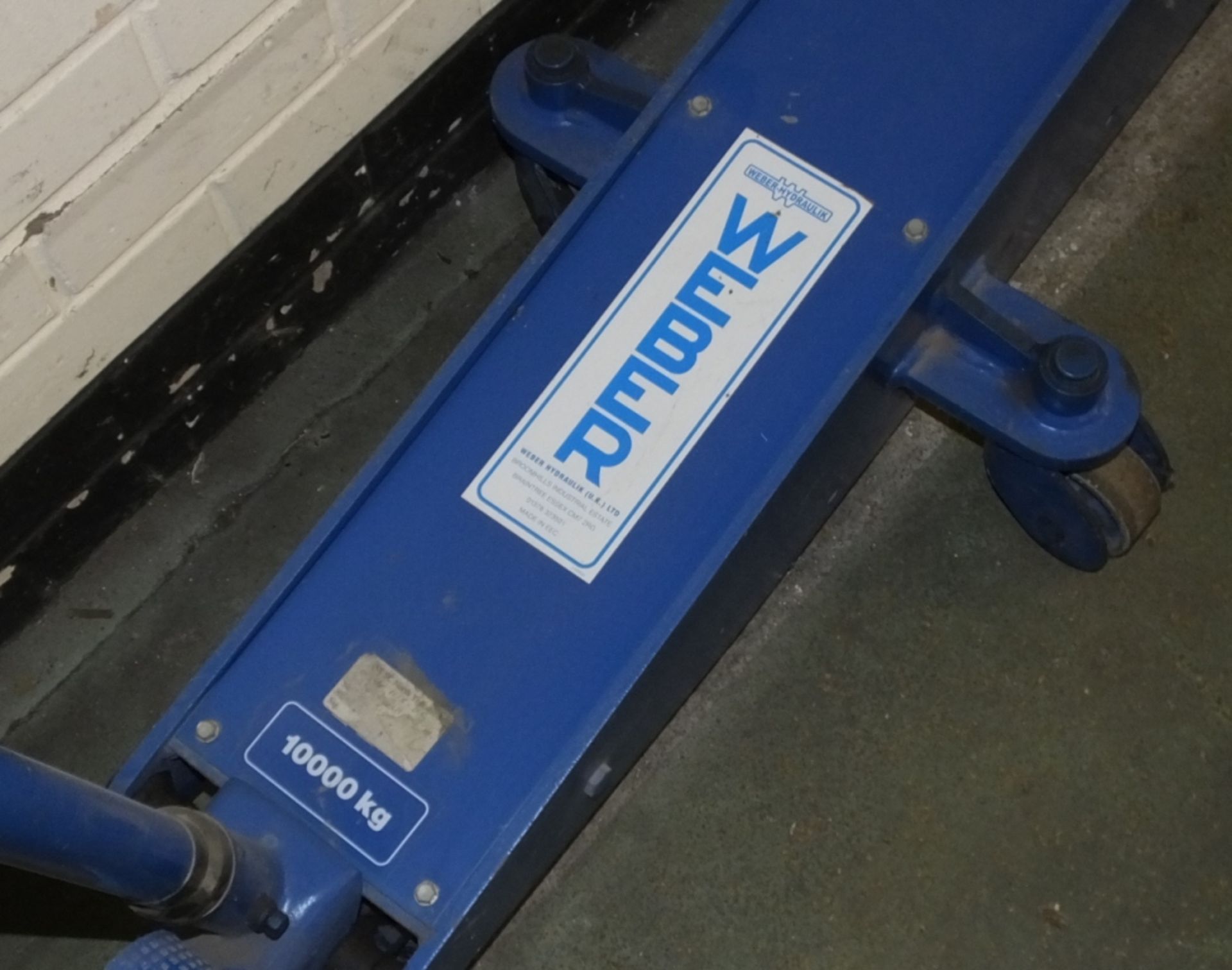 Weber Trolley Jack 10000kg - Image 2 of 2