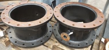 2x Metal Black Pipe Sections