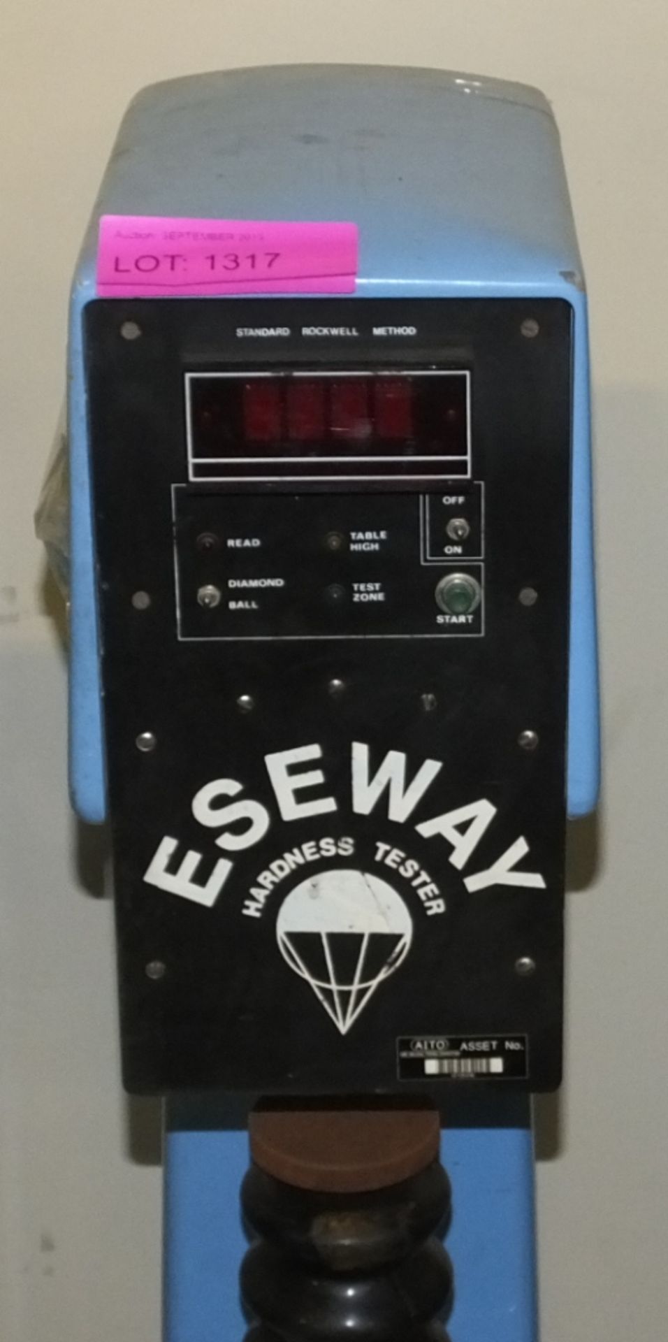 Eseway DRW Hardness Tester with Diamond Tip. - Image 2 of 3