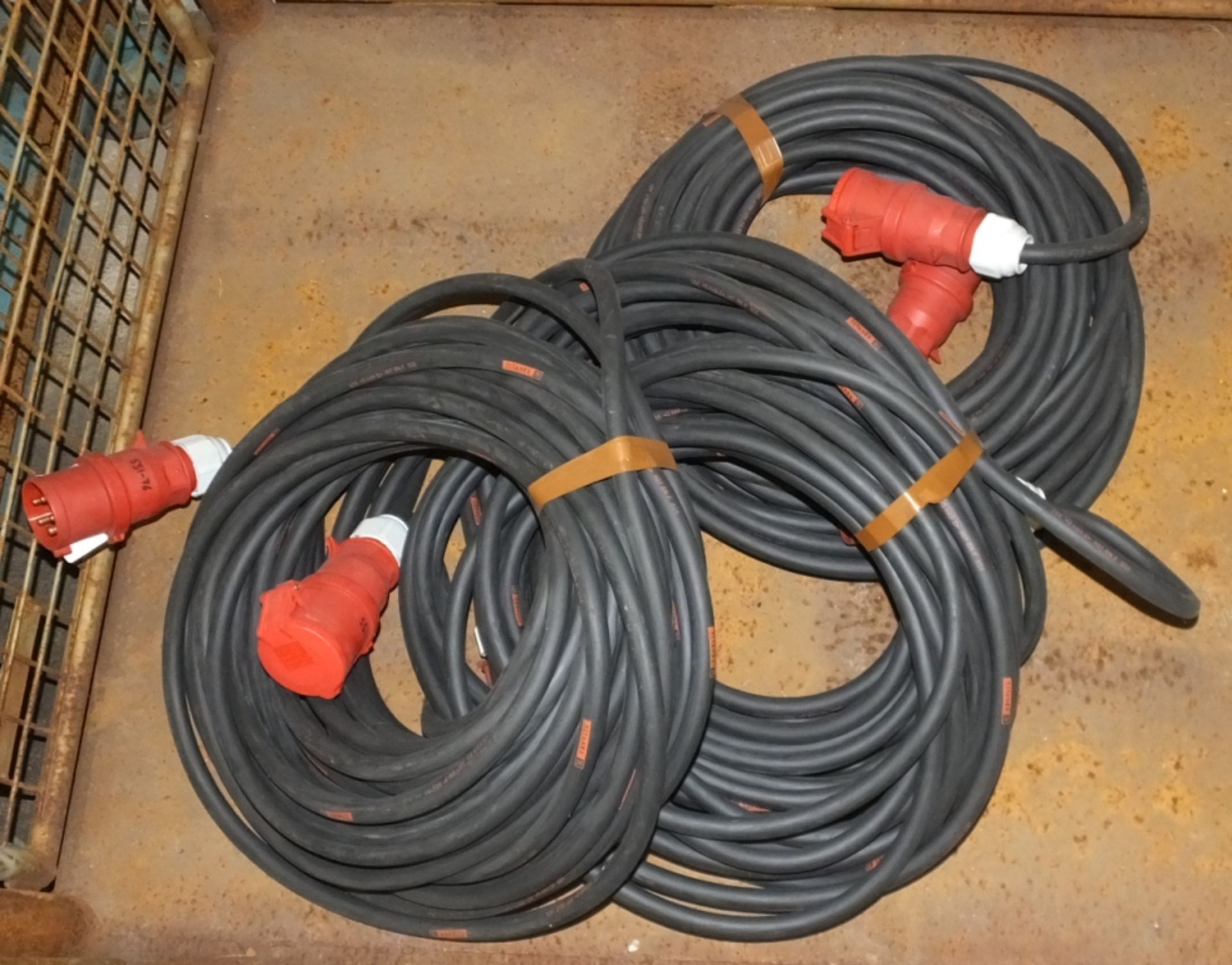 3x Cable Assemblies Black 30M x 32A