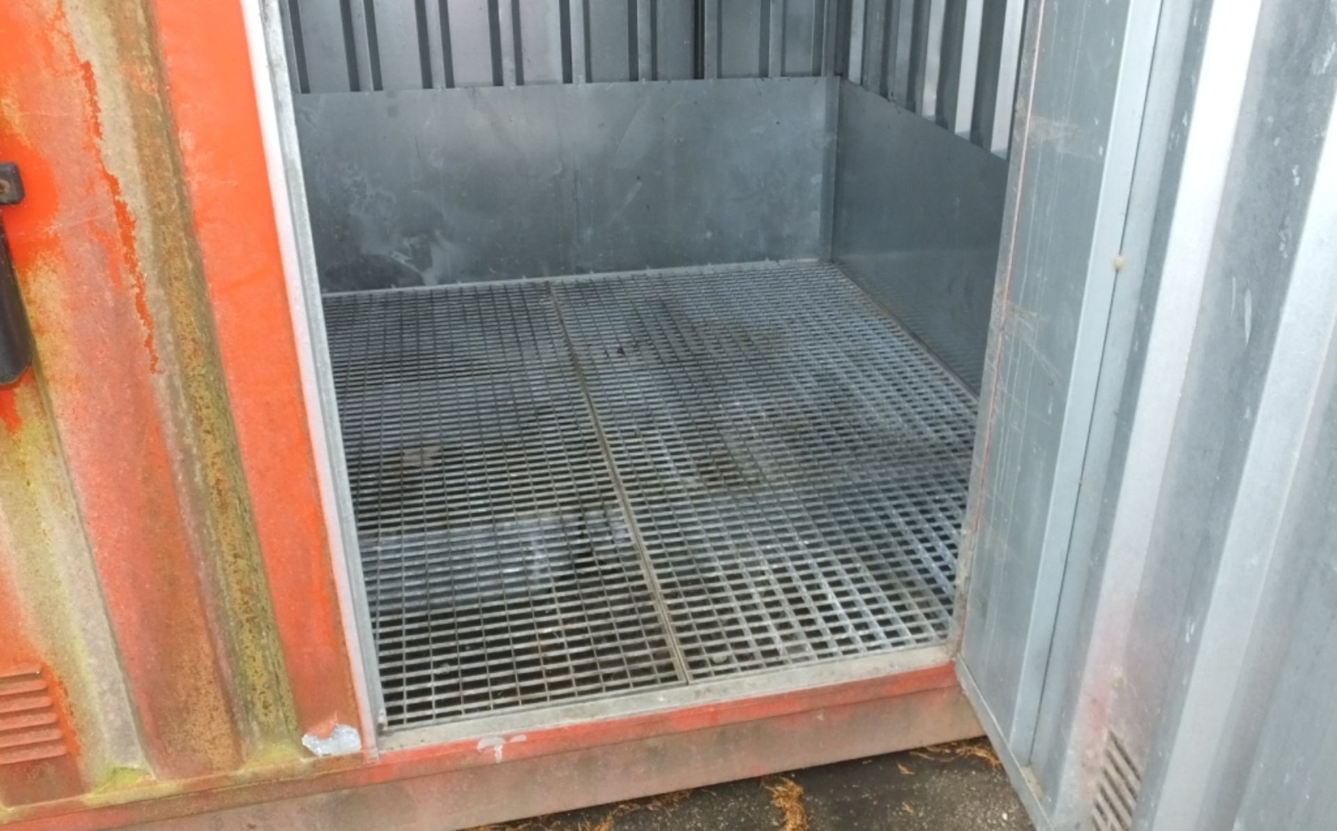 Hazardous Substance Single Door Cabinet - Bunded Floor - £5+VAT lift out charge applied to this lot - Image 2 of 5