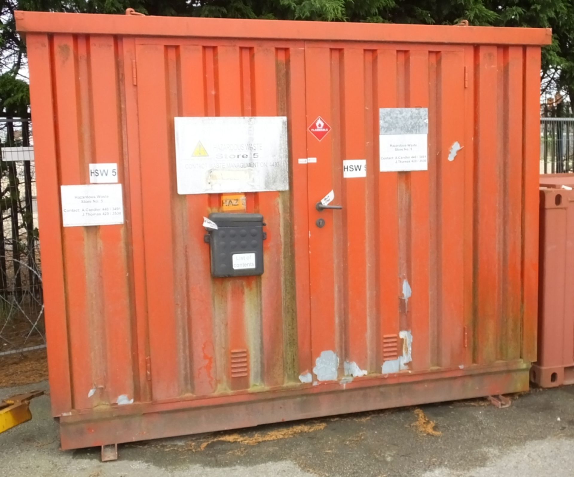 Hazardous Substance Single Door Cabinet - Bunded Floor - £5+VAT lift out charge applied to this lot