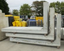 3x Large L Concrete Blocks - £5+VAT lift out charge applied to this lot