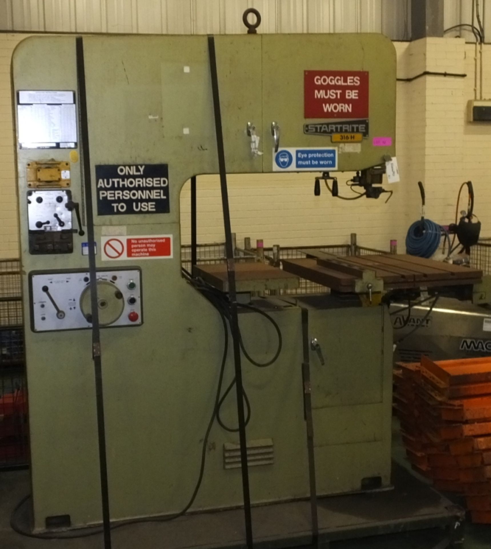 Startrite 316H Metalworking Bandsaw - £5+VAT lift out charge applied to this lot