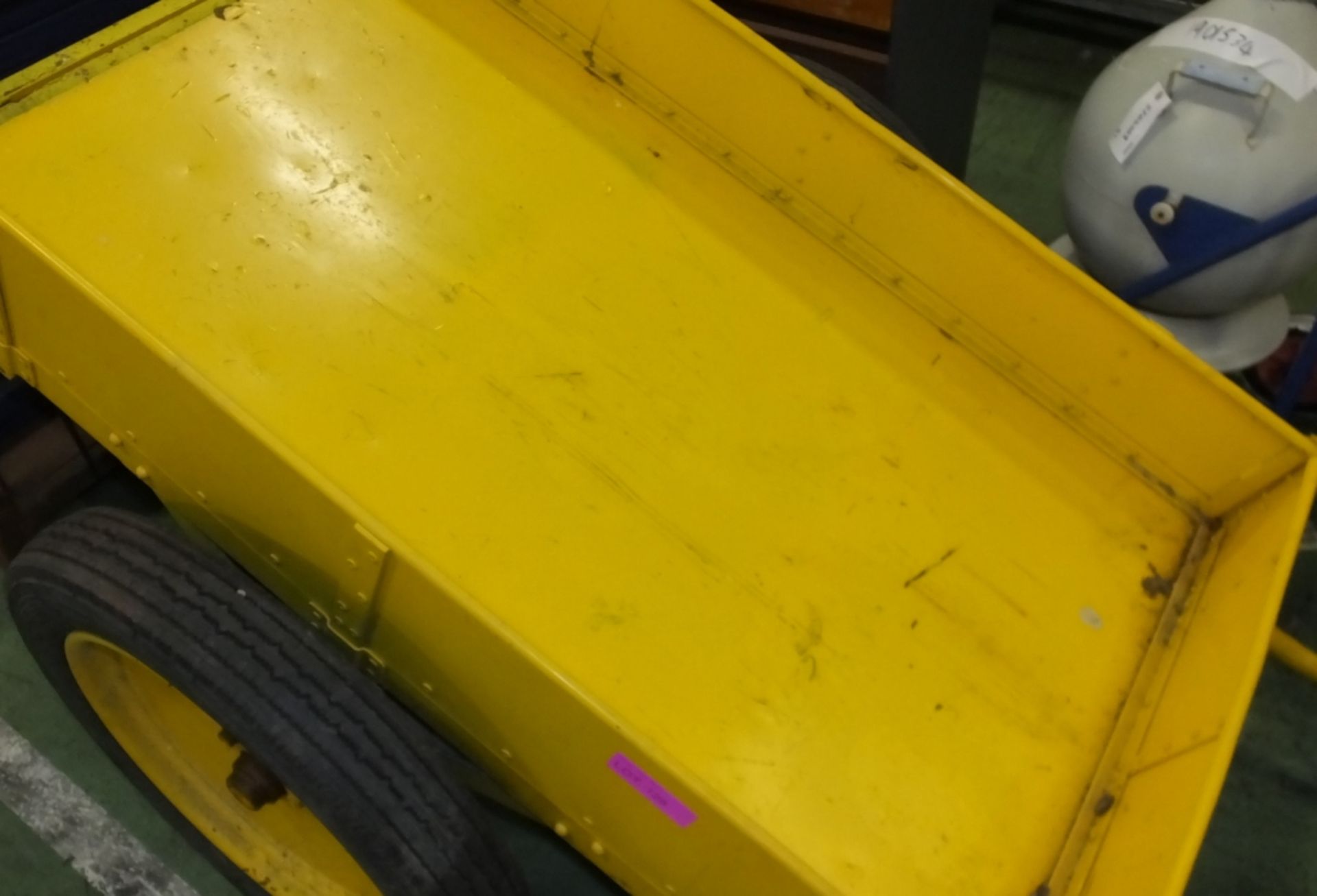 2 Wheeled Heavy Duty Hand Cart - Yellow L2460 x W1260 x H800mm - Bild 2 aus 2