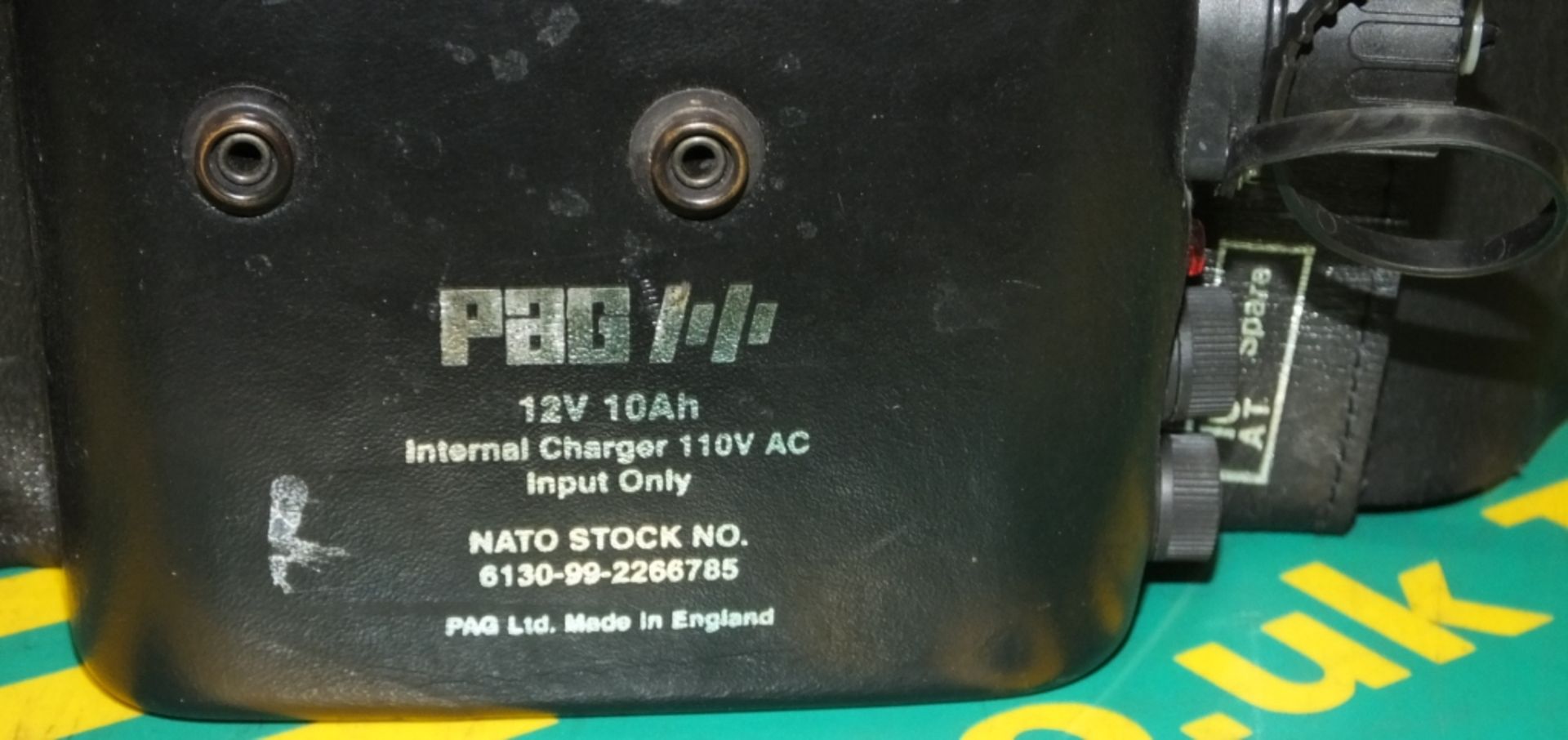 PAG Battery belt - 12V - 10Ah - Internal Charger 110V Input only - Image 3 of 3